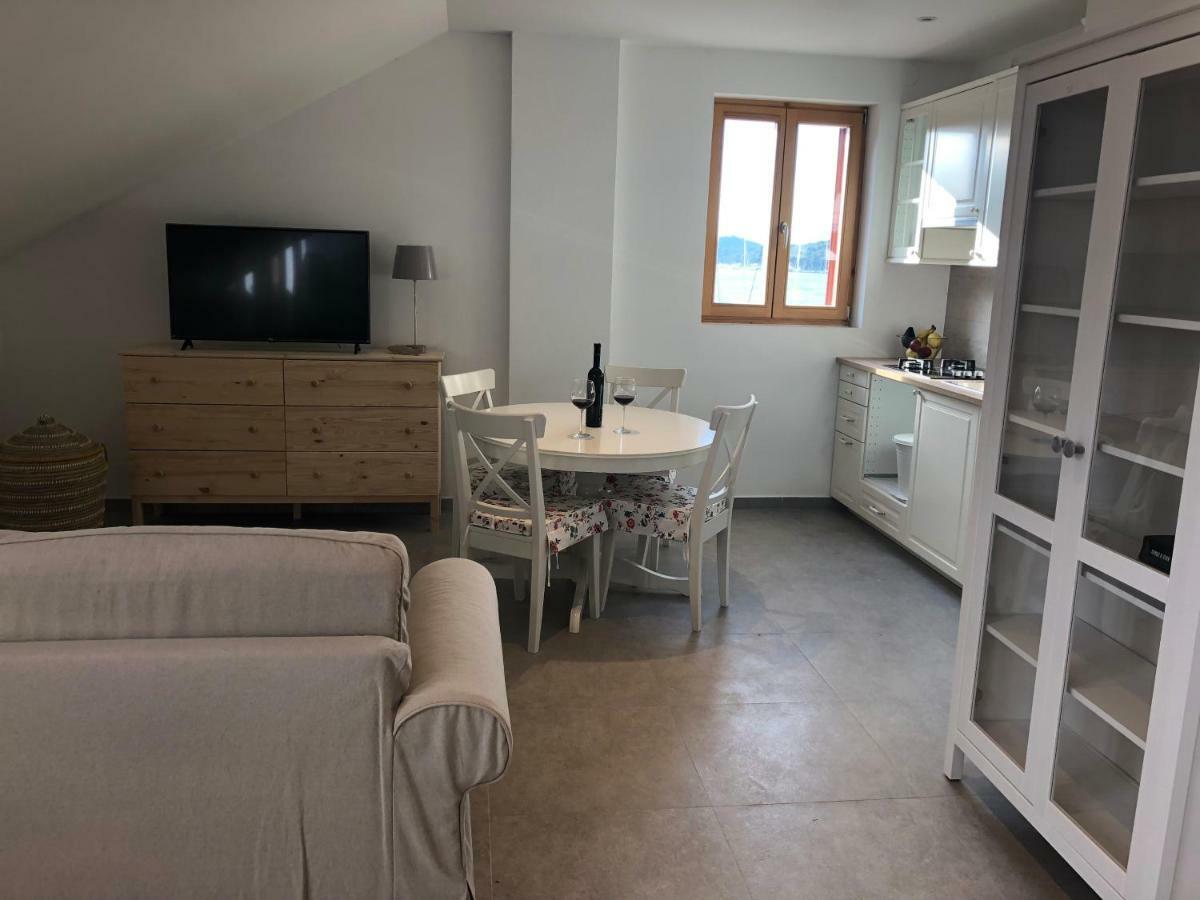 Buga Apartment In Center Of Mali Lošinj Exteriör bild