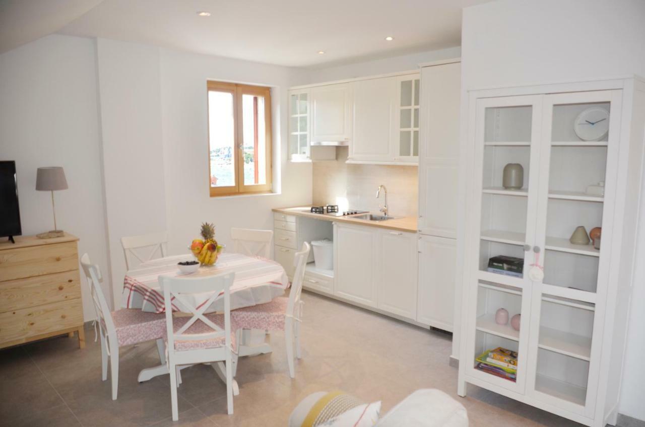 Buga Apartment In Center Of Mali Lošinj Exteriör bild