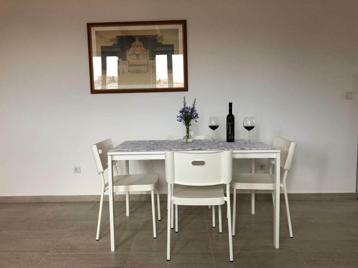 Buga Apartment In Center Of Mali Lošinj Exteriör bild