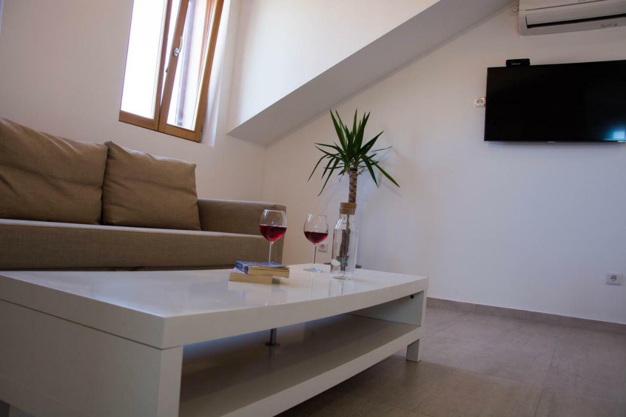 Buga Apartment In Center Of Mali Lošinj Exteriör bild